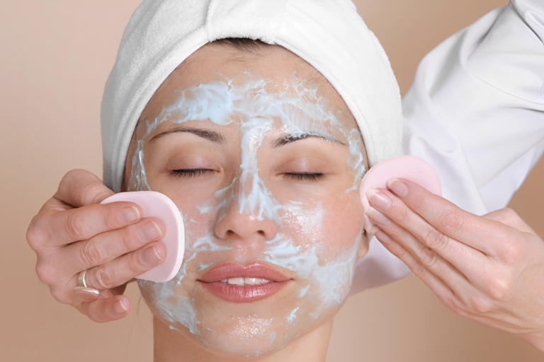 Common Mistakes to Avoid During a Deep Cleansing Facial Routine