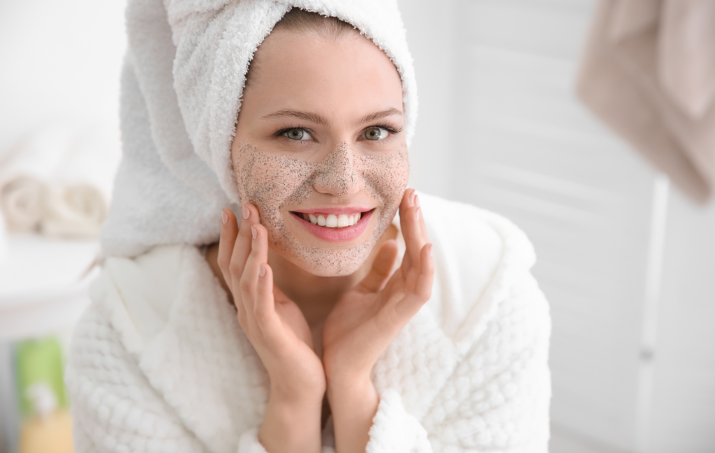 How to Get Beautiful Skin with a Microdermabrasion Scrub